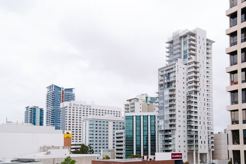 405 Perth City Escape - Kawana Tourism 1