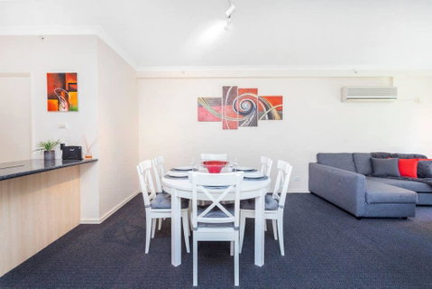 405 Perth City Escape - Kawana Tourism 33