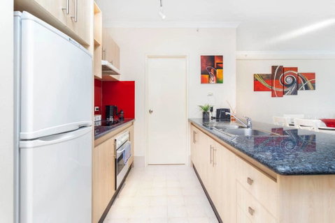 405 Perth City Escape - Kawana Tourism 27