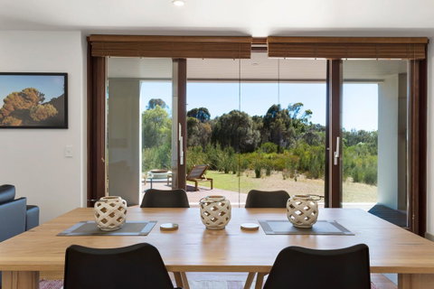 Tamar Solar Home - Kawana Tourism 20
