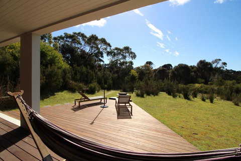 Tamar Solar Home - Kawana Tourism 6