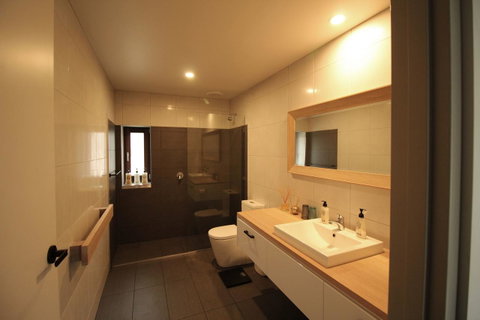 Tamar Solar Home - Kawana Tourism 10
