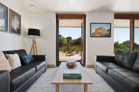 Tamar Solar Home - Kawana Tourism 1