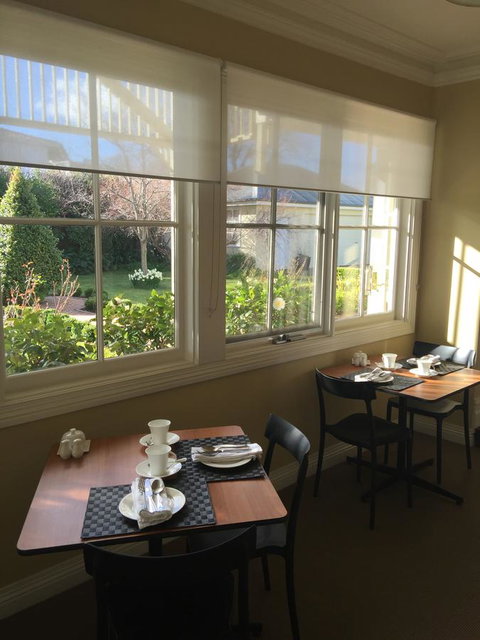 Clydesdale Manor - Kawana Tourism 5