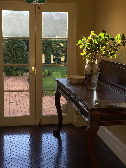 Clydesdale Manor - Kawana Tourism 19