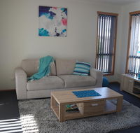 Modern 2 bedroom appartment - Kawana Tourism