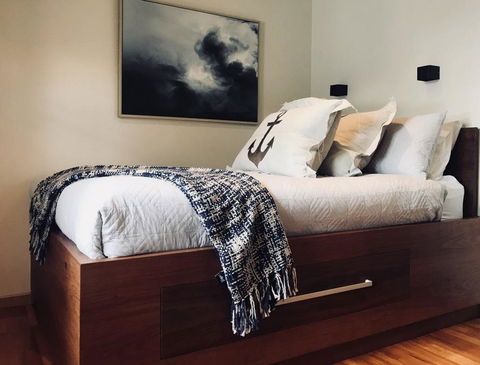 Salt Box Hideaway - Kawana Tourism 3