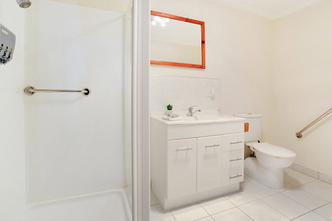 Harvey Farm Lodge - Kawana Tourism 15