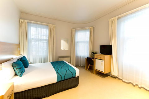 Customs House Hotel - Kawana Tourism 43
