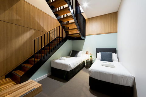 Customs House Hotel - Kawana Tourism 38