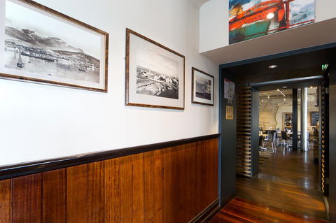 Customs House Hotel - Kawana Tourism 36