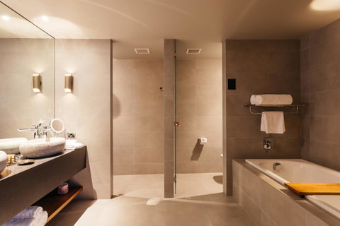 MACq 01 Hotel - Kawana Tourism 27
