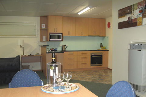 Barclay Motor Inn - Kawana Tourism 29