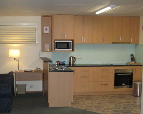 Barclay Motor Inn - Kawana Tourism 28
