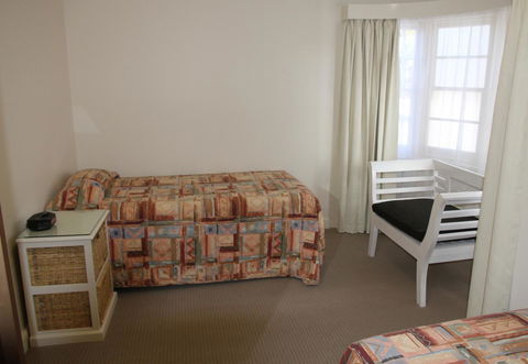 Barclay Motor Inn - Kawana Tourism 42