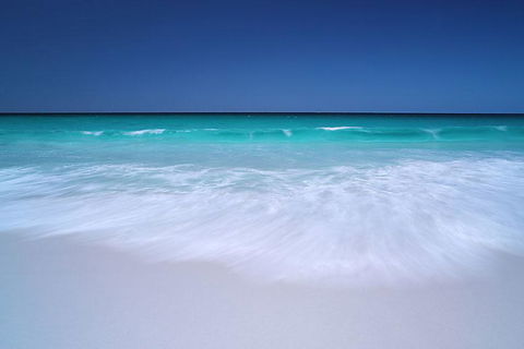 Georges Bay Apartments - Kawana Tourism 26