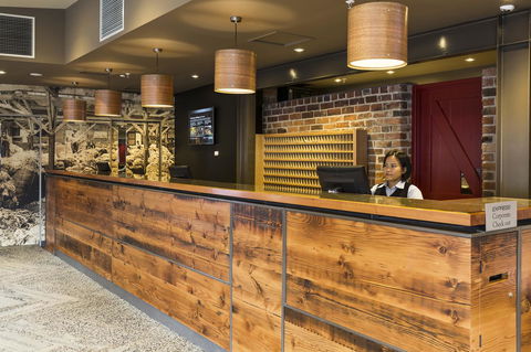 The Old Woolstore Apartment Hotel - Kawana Tourism 1