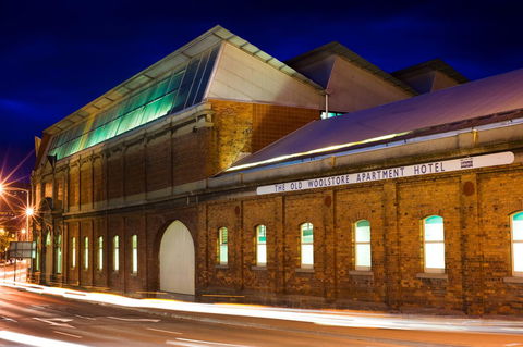 The Old Woolstore Apartment Hotel - Kawana Tourism 0