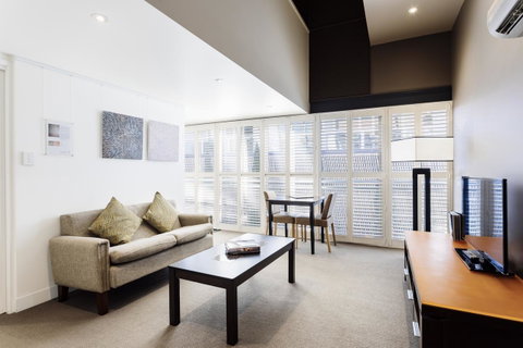 The Henry Jones Art Hotel - Kawana Tourism 40