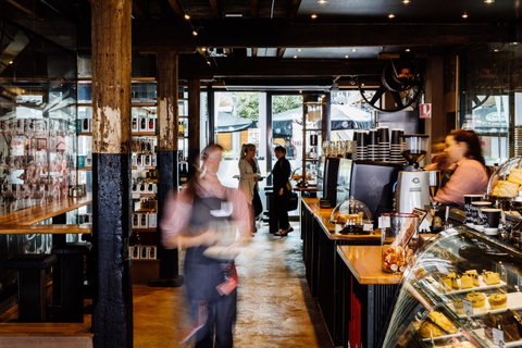 The Henry Jones Art Hotel - Kawana Tourism 21