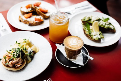 The Henry Jones Art Hotel - Kawana Tourism 24