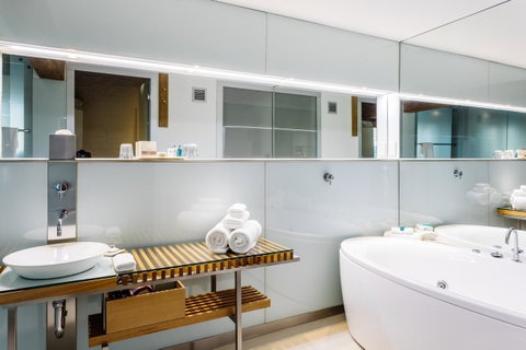 The Henry Jones Art Hotel - Kawana Tourism 41