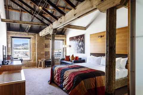 The Henry Jones Art Hotel - Kawana Tourism 3