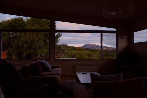 Eagle Peaks At Freycinet - Kawana Tourism 19