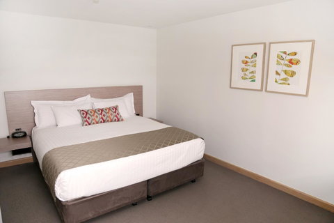 Salamanca Inn - Kawana Tourism 30