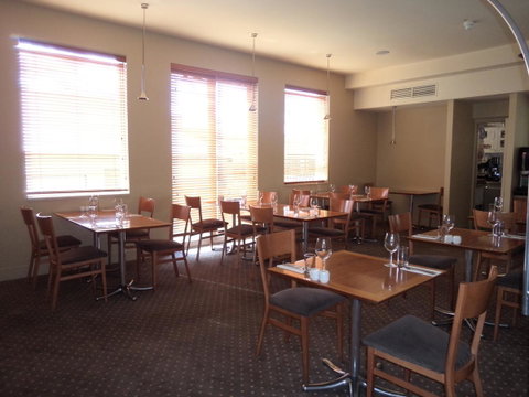 Salamanca Inn - Kawana Tourism 22