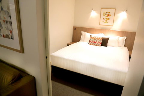 Salamanca Inn - Kawana Tourism 3