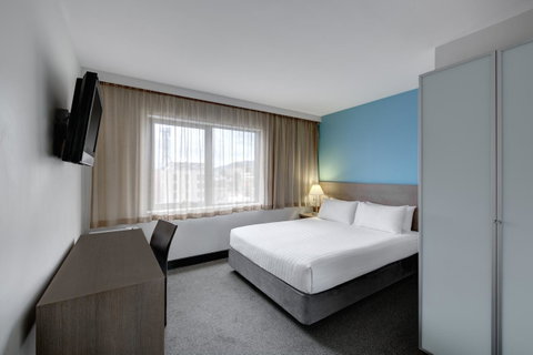 Travelodge Hotel Hobart - Kawana Tourism 12