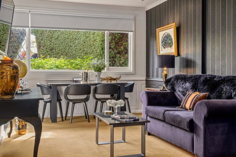Battery Point Boutique Accommodation - Kawana Tourism 7