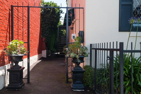 Battery Point Boutique Accommodation - Kawana Tourism 20
