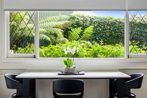 Battery Point Boutique Accommodation - Kawana Tourism 2