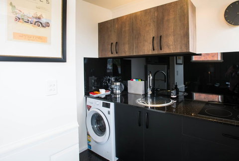 Battery Point Boutique Accommodation - Kawana Tourism 27
