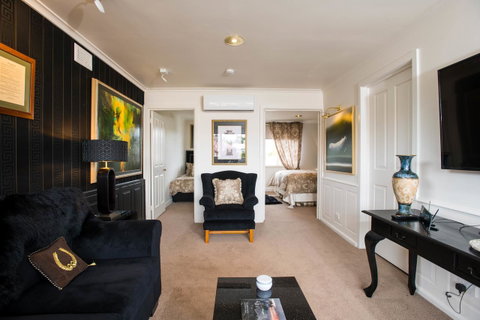 Battery Point Boutique Accommodation - Kawana Tourism 37