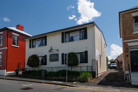 Battery Point Boutique Accommodation - Kawana Tourism 24
