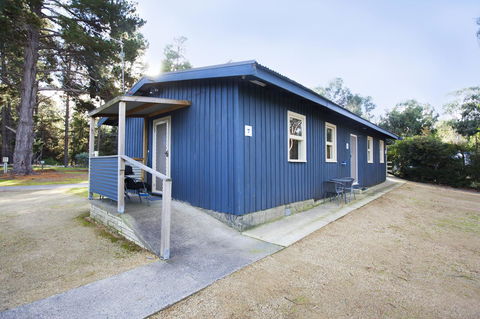 Seven Mile Beach Cabin And Caravan Park - Kawana Tourism 19