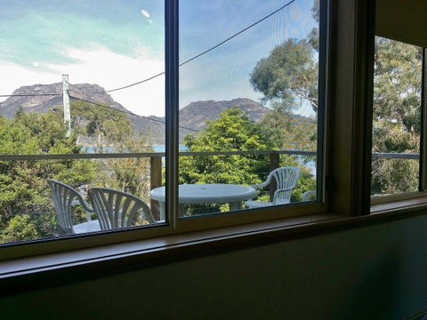 Freycinet Sanctuary 5 - Kawana Tourism 9