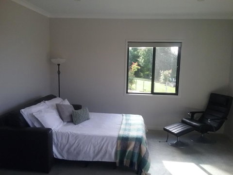 Inn Seaclusion - Kawana Tourism 7