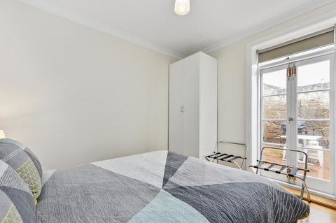 Trinity Hill Apartments - Kawana Tourism 4