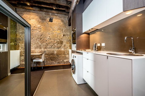 The Quarry Boutique Apartments - Kawana Tourism 8