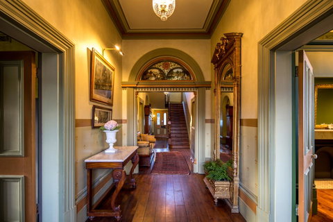 The Corinda Collection - Kawana Tourism 10