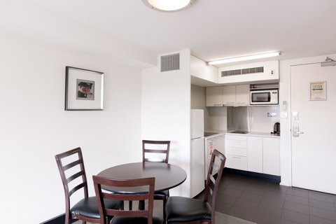 St Ives Apartments - Kawana Tourism 25