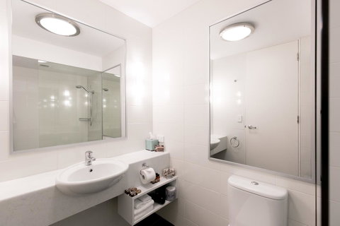 St Ives Apartments - Kawana Tourism 18