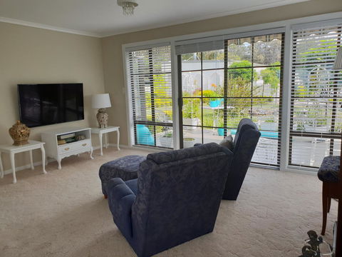 Garden By The Beach - Gateway To The East Coast, Close To Airport - Kawana Tourism 5