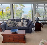 Garden by the Beach - Gateway to the East Coast Close to Airport - Kawana Tourism