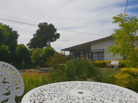 Garden By The Beach - Gateway To The East Coast, Close To Airport - Kawana Tourism 21