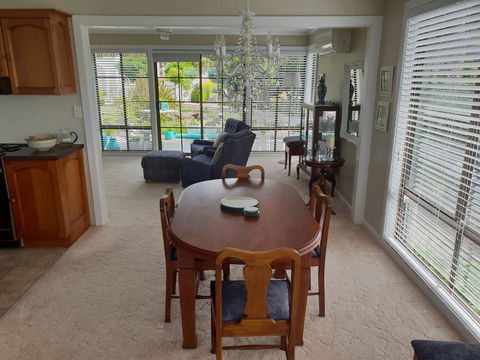 Garden By The Beach - Gateway To The East Coast, Close To Airport - Kawana Tourism 10